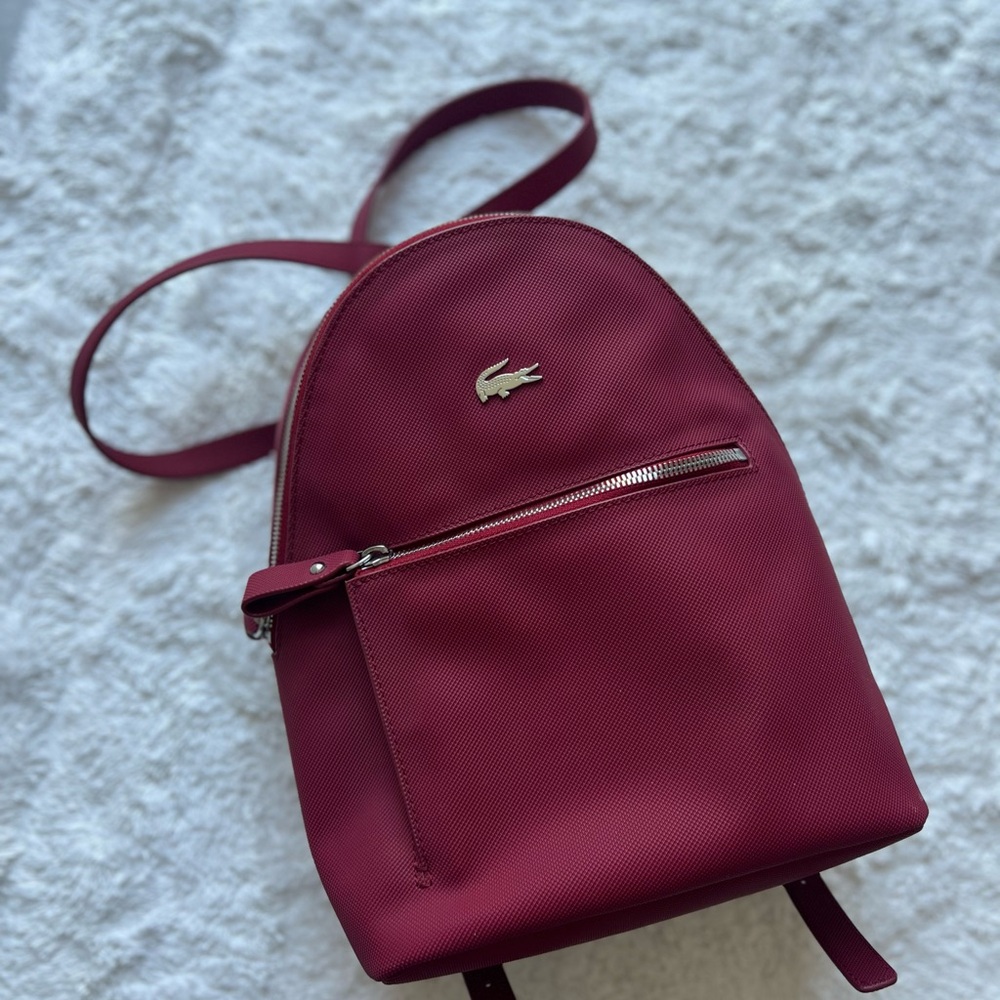 Lacoste backpack. Looks like new. Without tags.